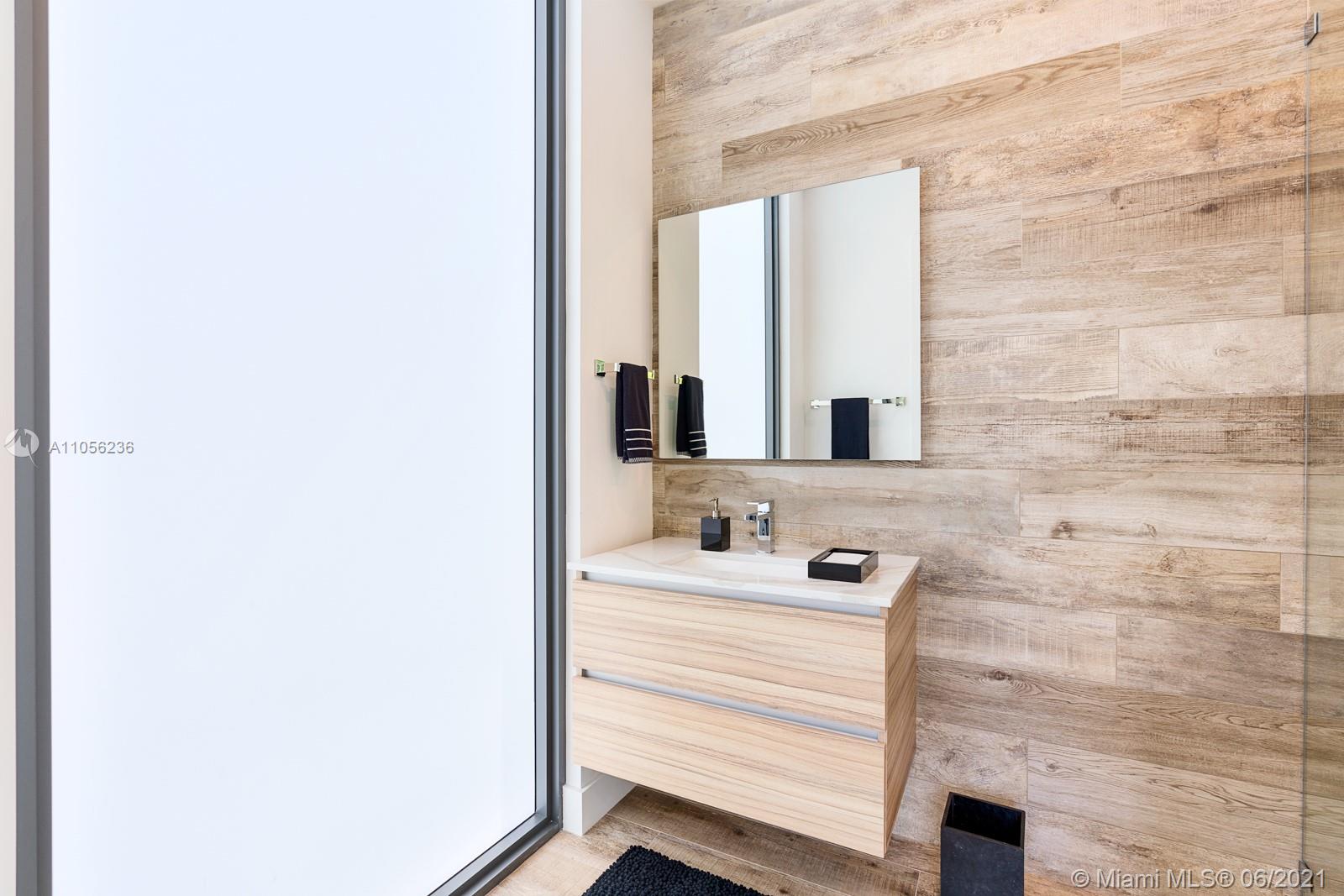 NAUTILUS EXTENSION 3RD - Residential