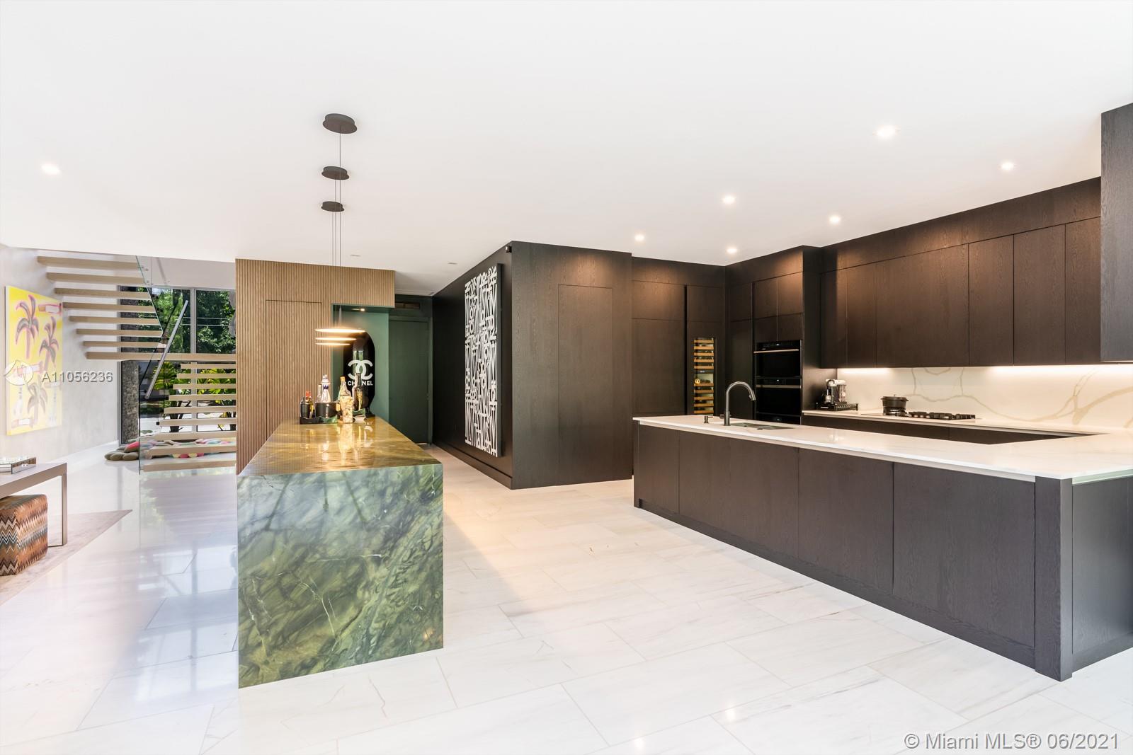 NAUTILUS EXTENSION 3RD - Residential