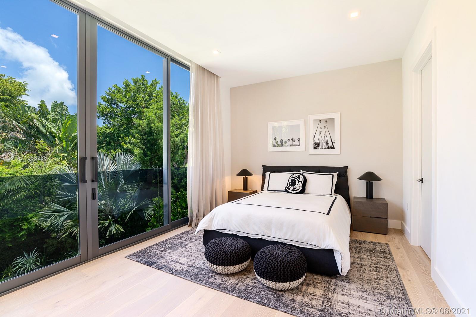 NAUTILUS EXTENSION 3RD - Residential