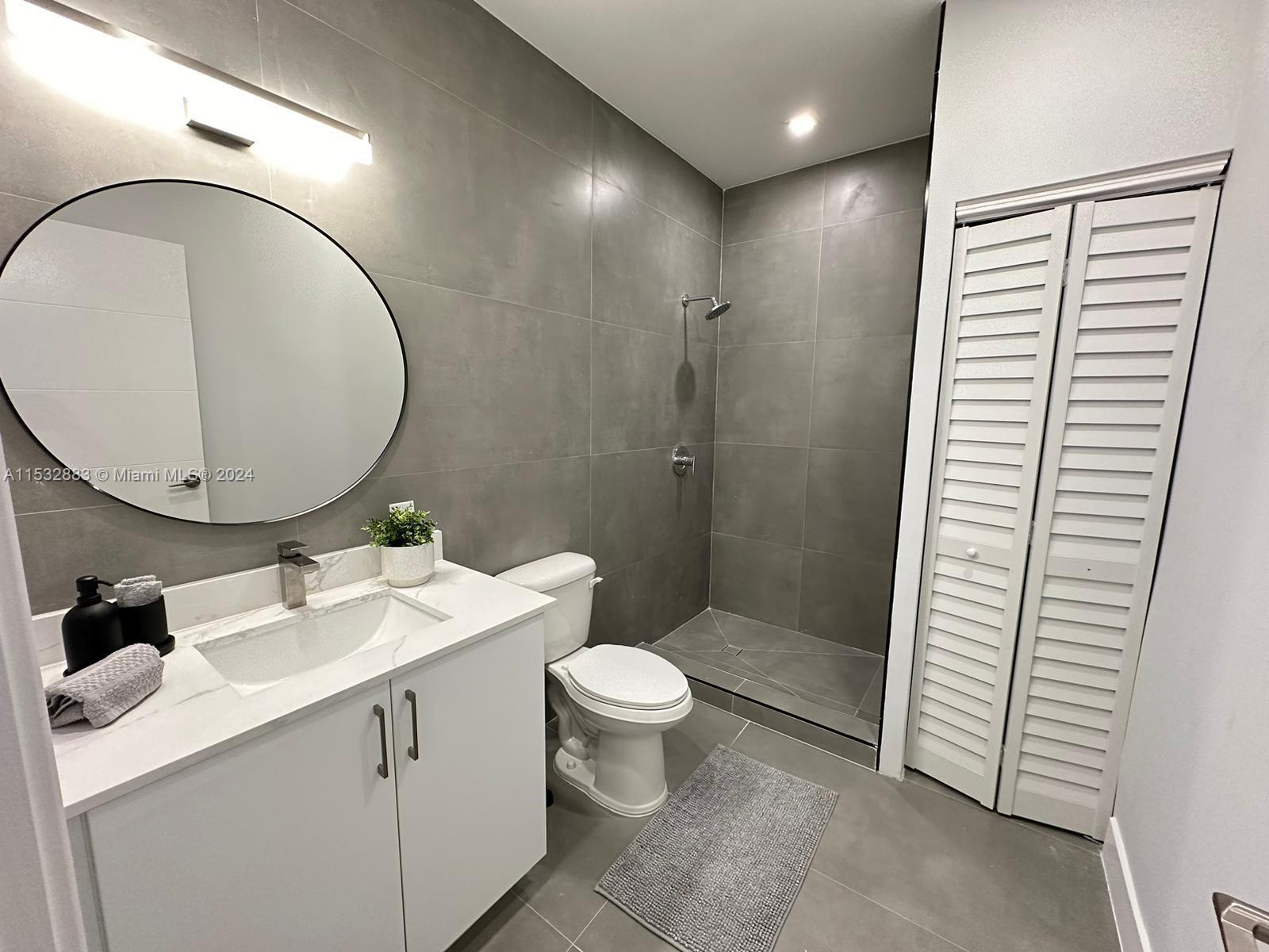 LAWRENCE ESTATE EAST ADDN - Residential Income