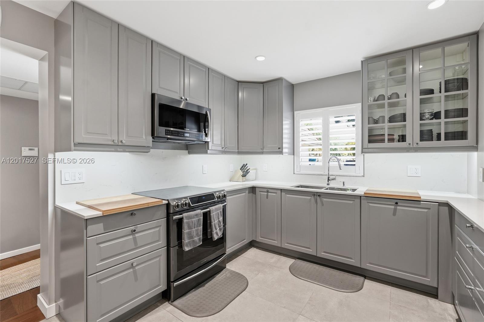 NO 89 PALM-AIRE COUNTRY C - Residential