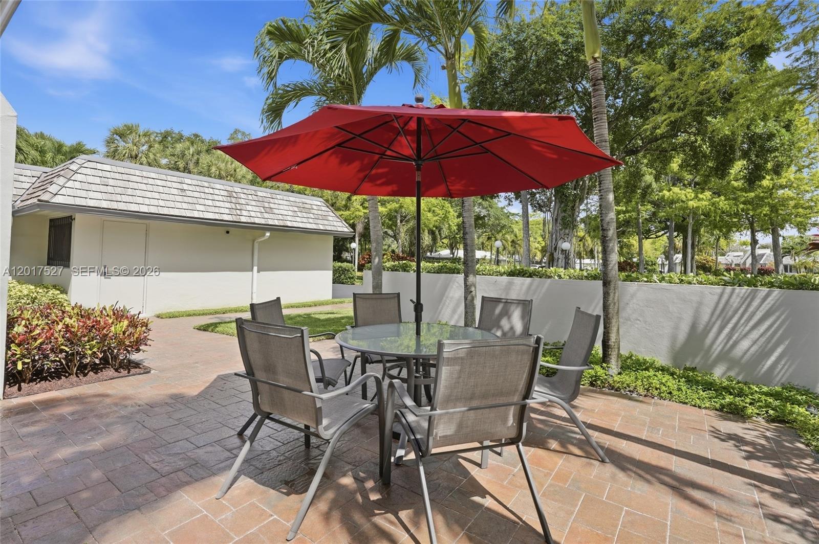 NO 89 PALM-AIRE COUNTRY C - Residential