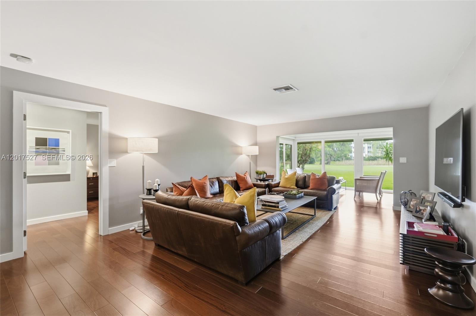 NO 89 PALM-AIRE COUNTRY C - Residential