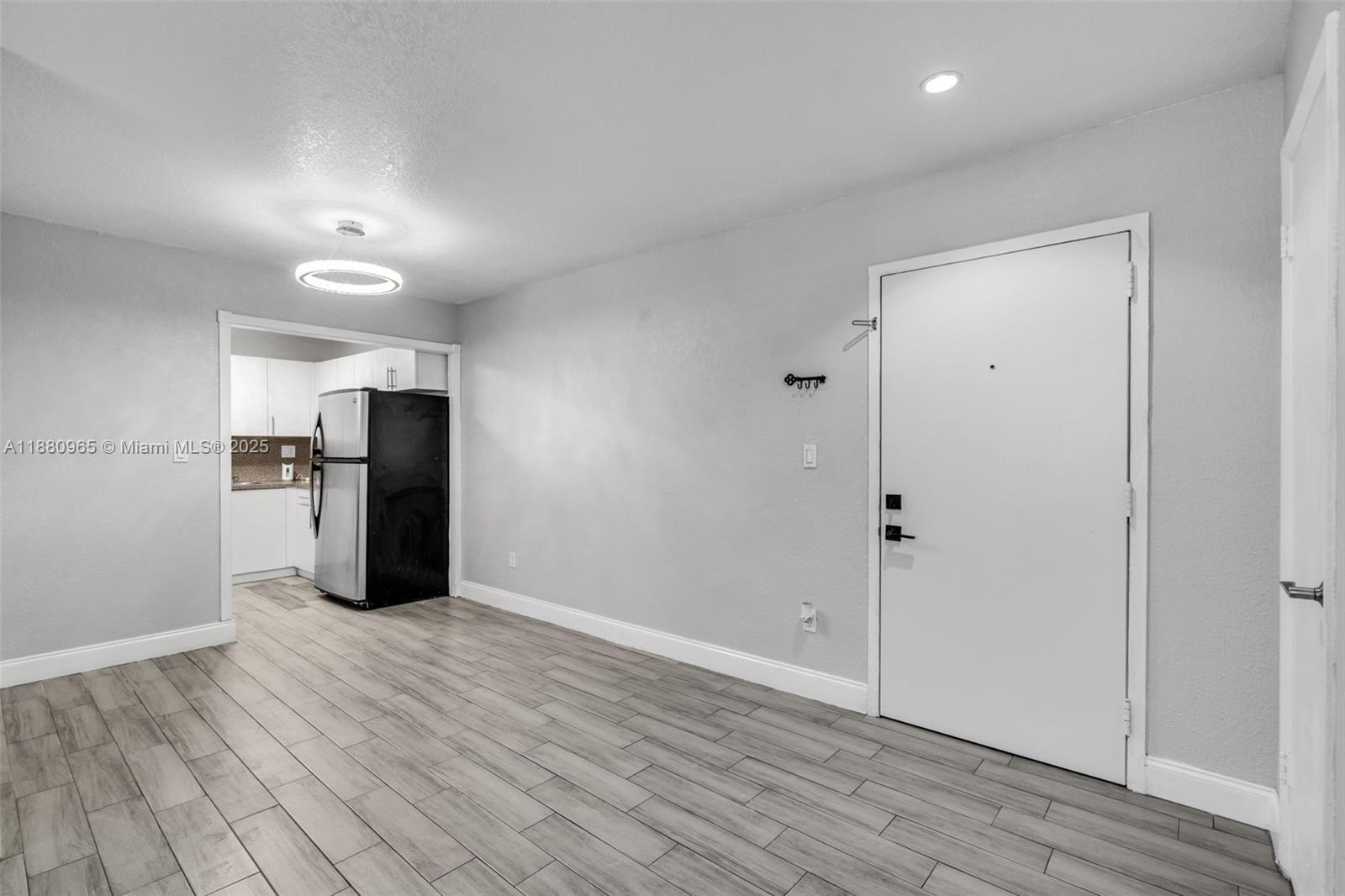 CAMBRIDGE CONDO - Residential Lease