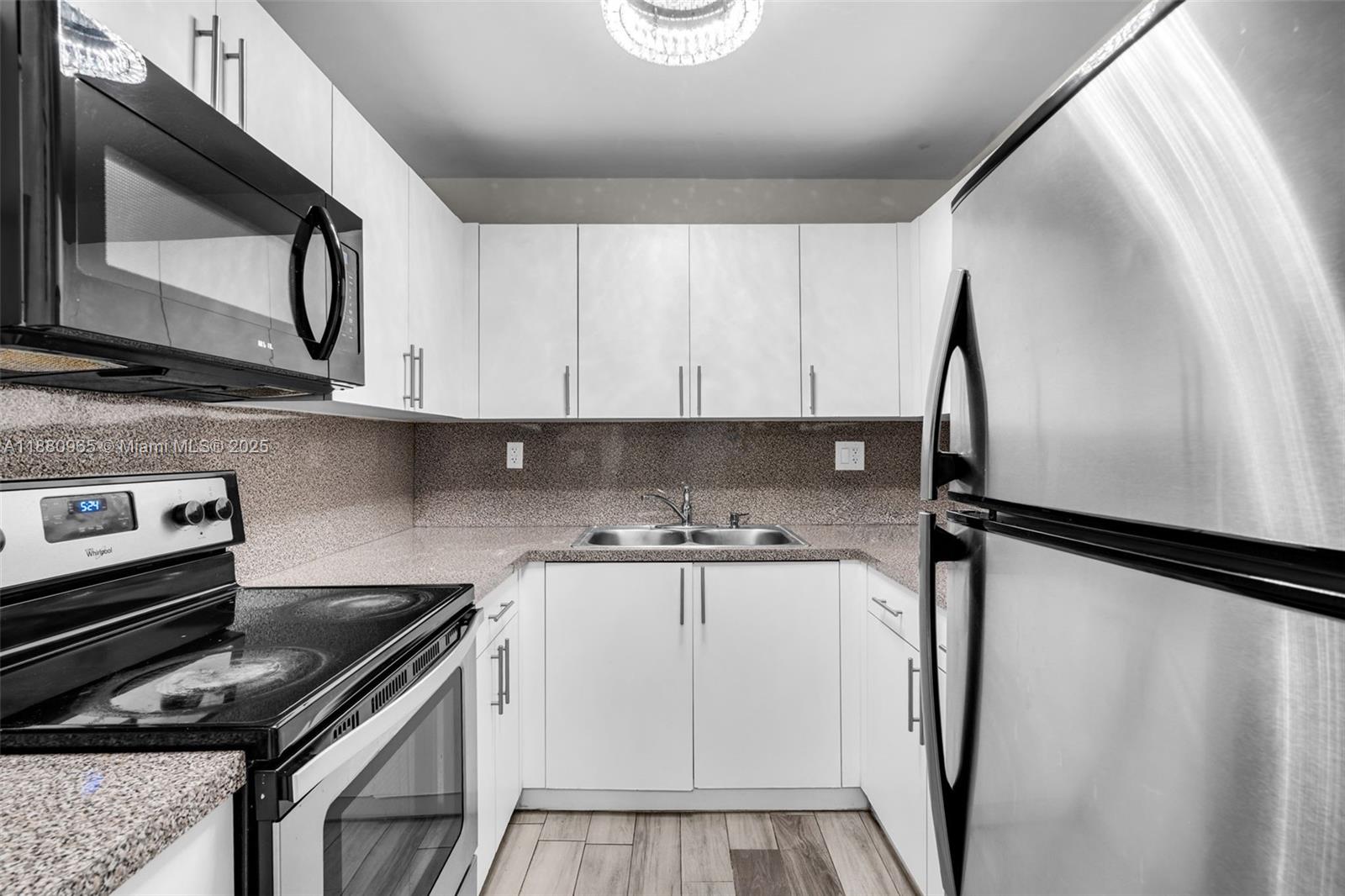 CAMBRIDGE CONDO - Residential Lease
