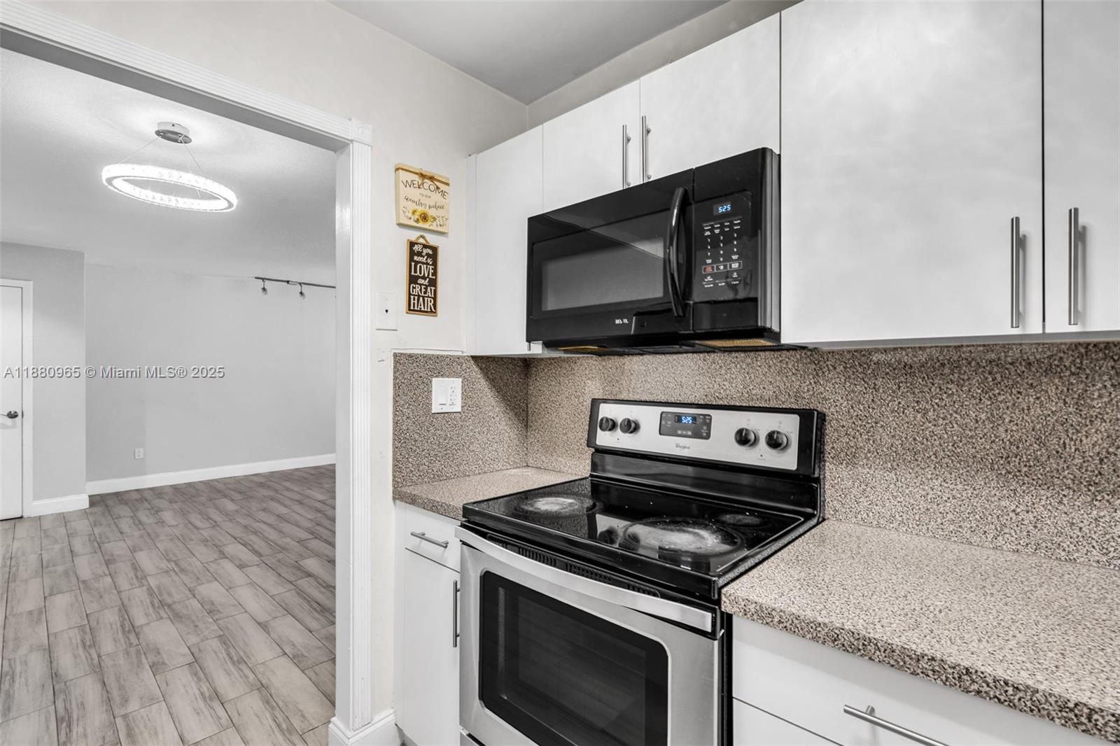 CAMBRIDGE CONDO - Residential Lease