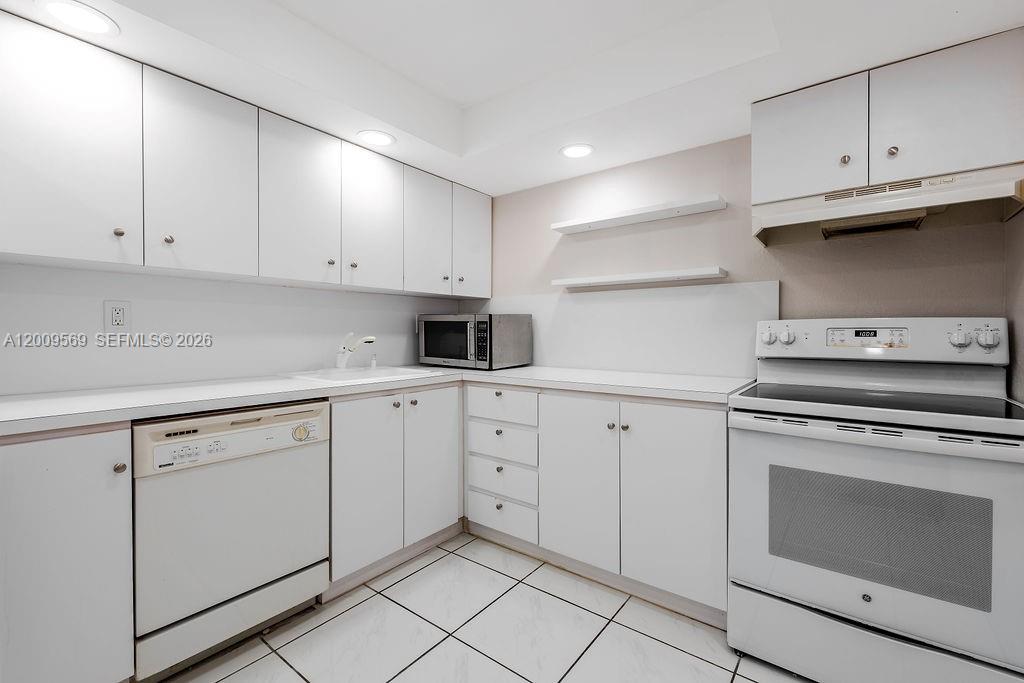DESOTO PARK NORTH CONDO - Residential