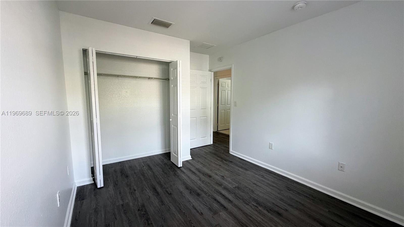 SOLABELLA CONDO - Residential Lease