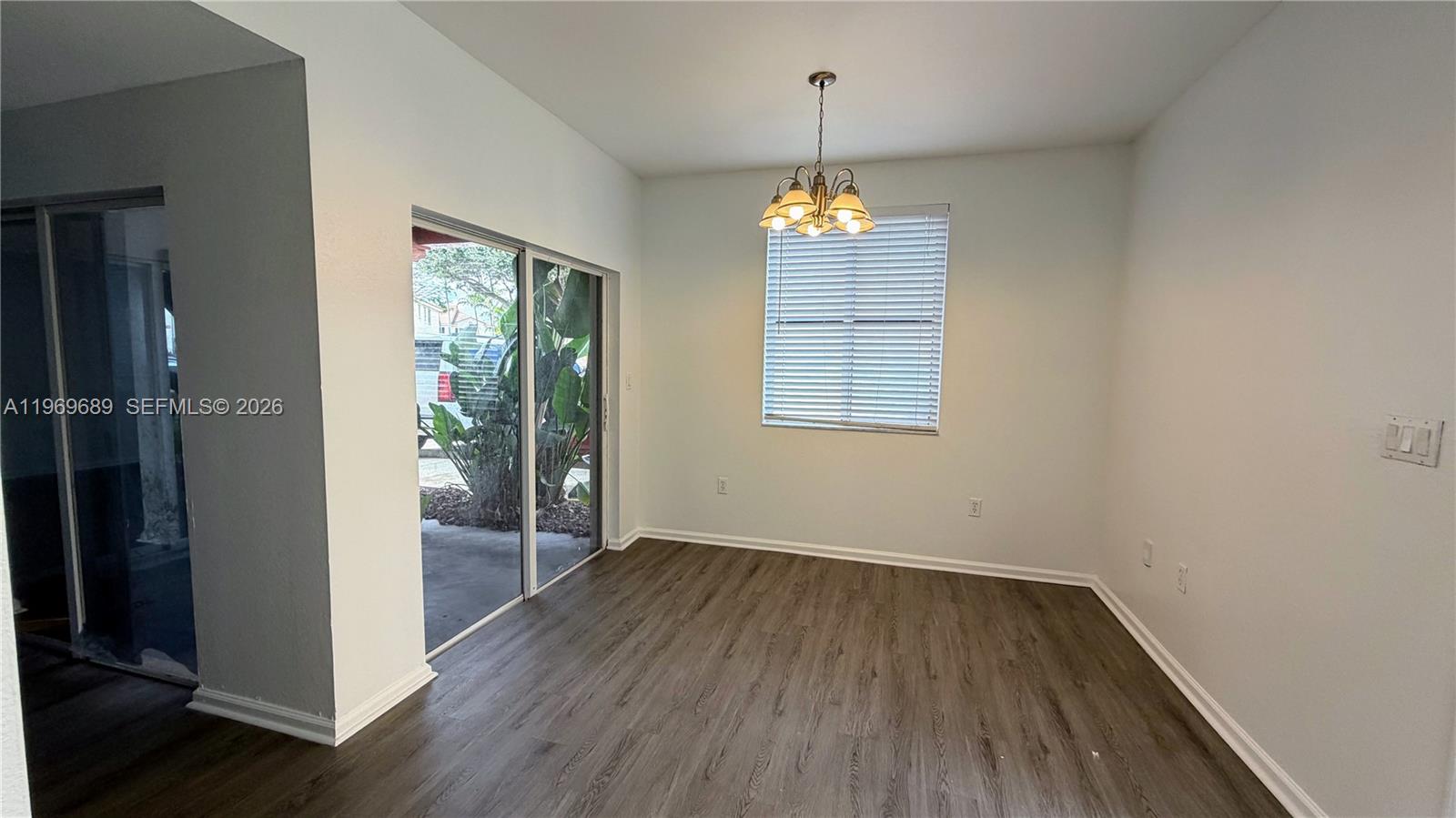 SOLABELLA CONDO - Residential Lease