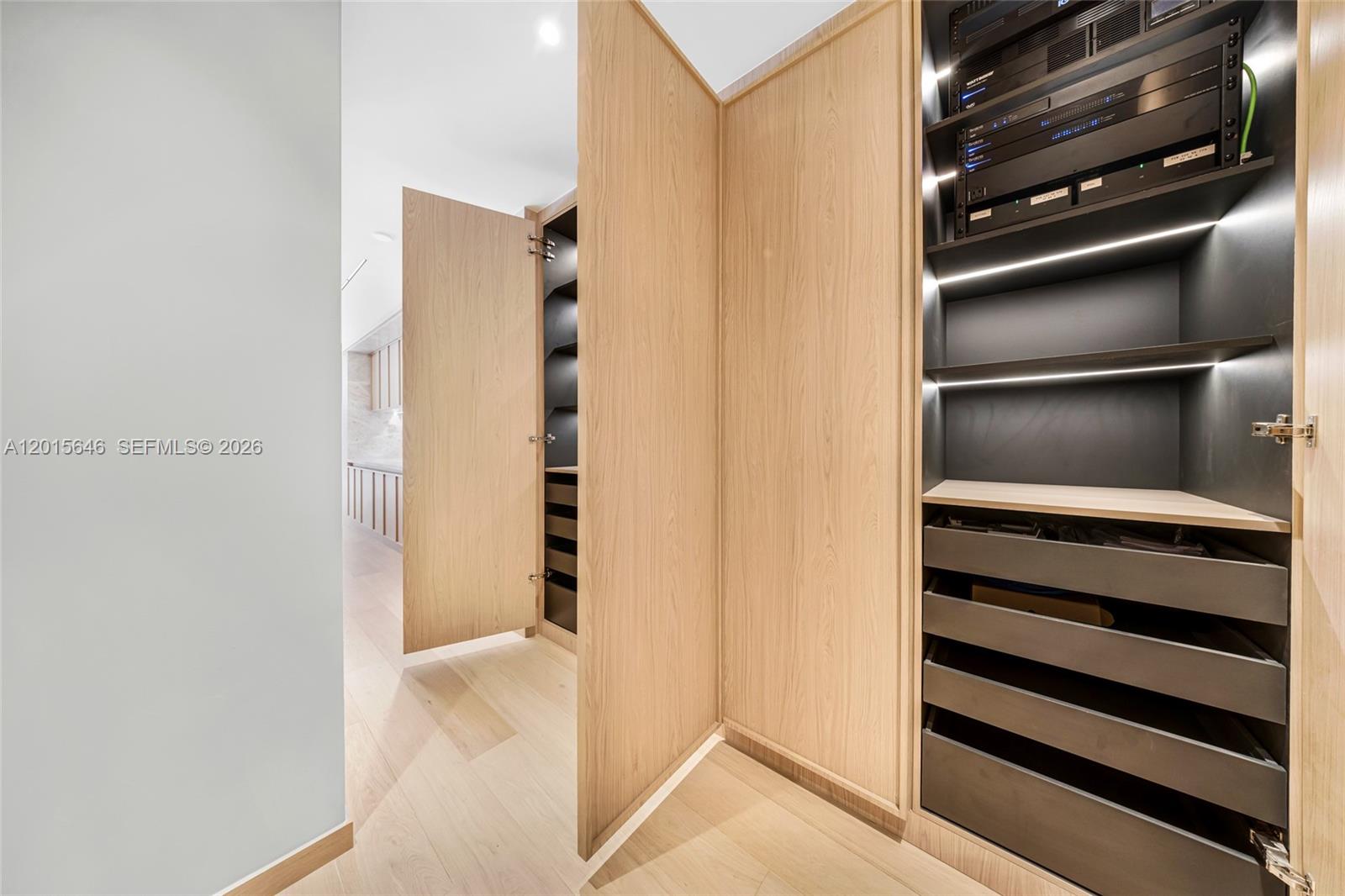 BAY HEIGHTS 1ST ADDN - Residential