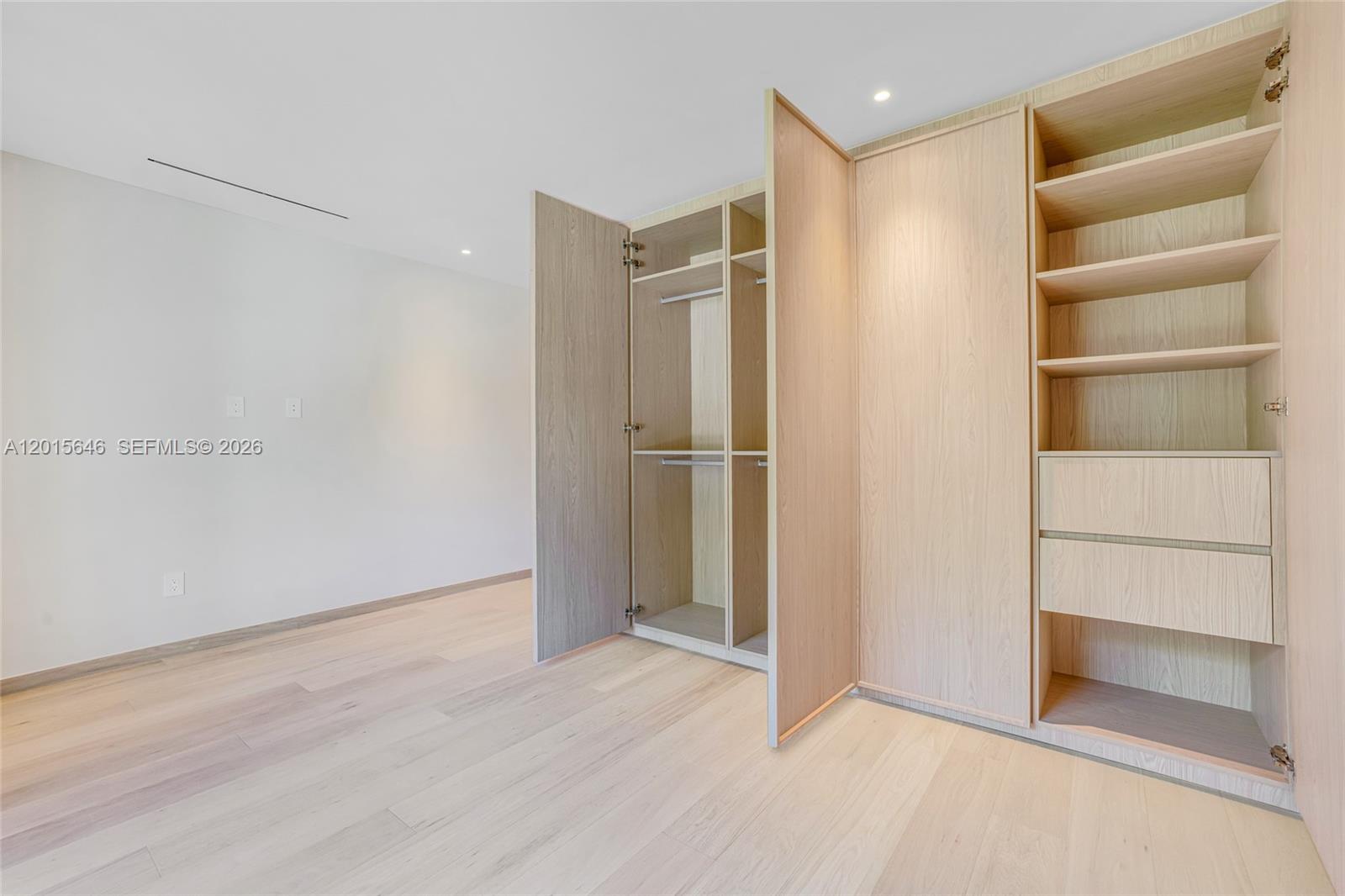 BAY HEIGHTS 1ST ADDN - Residential