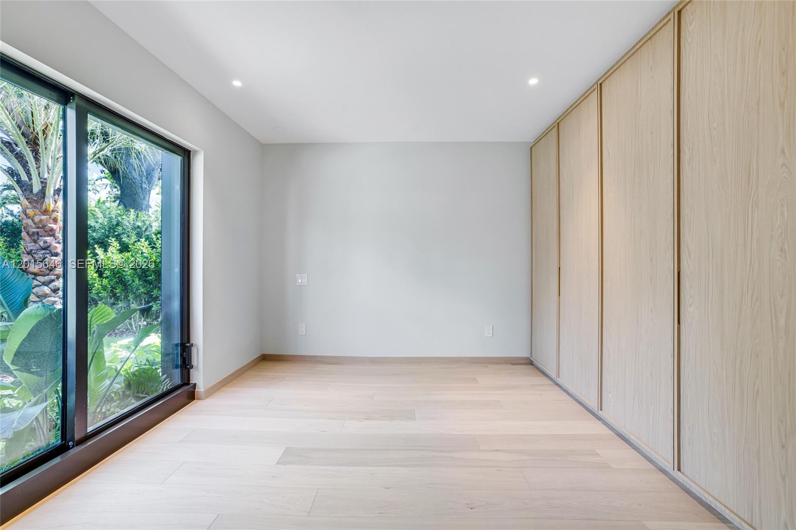BAY HEIGHTS 1ST ADDN - Residential