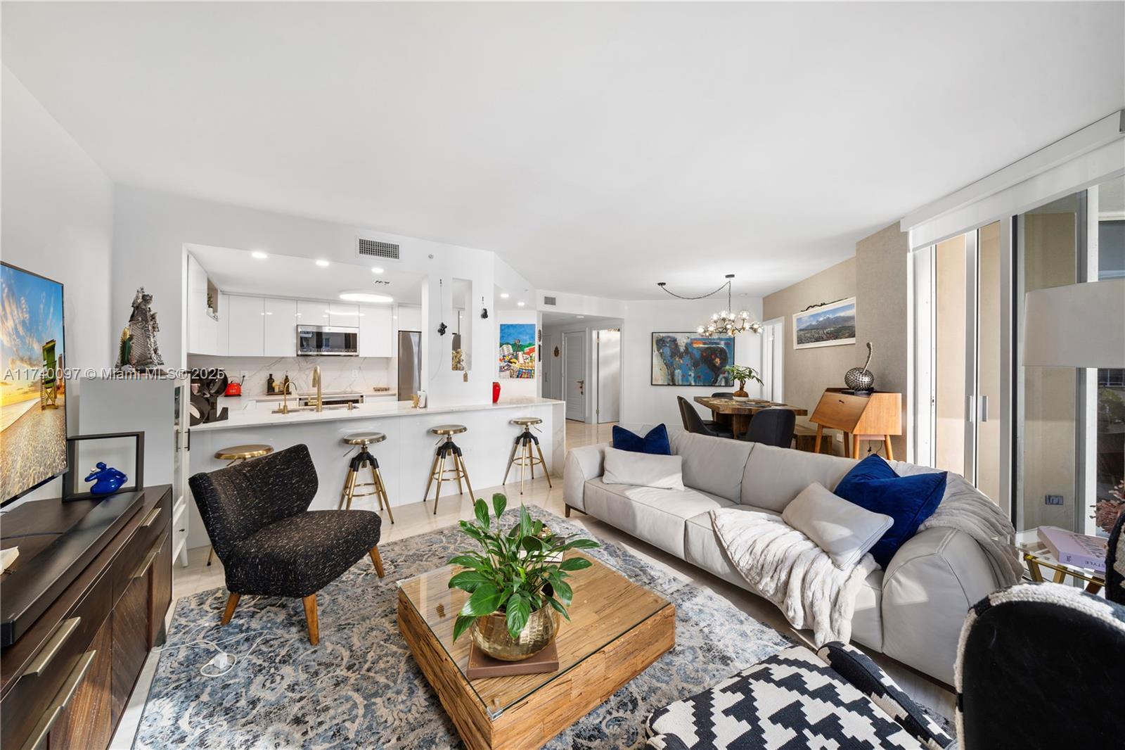 701 Brickell Key Blvd 707