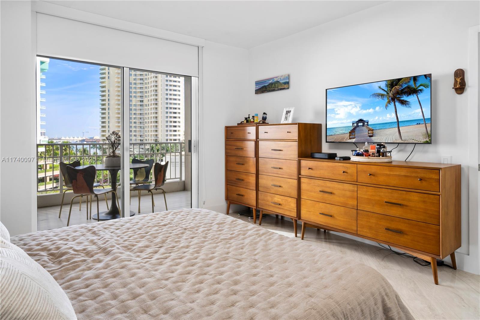 COURVOISIER COURTS CONDO - Residential