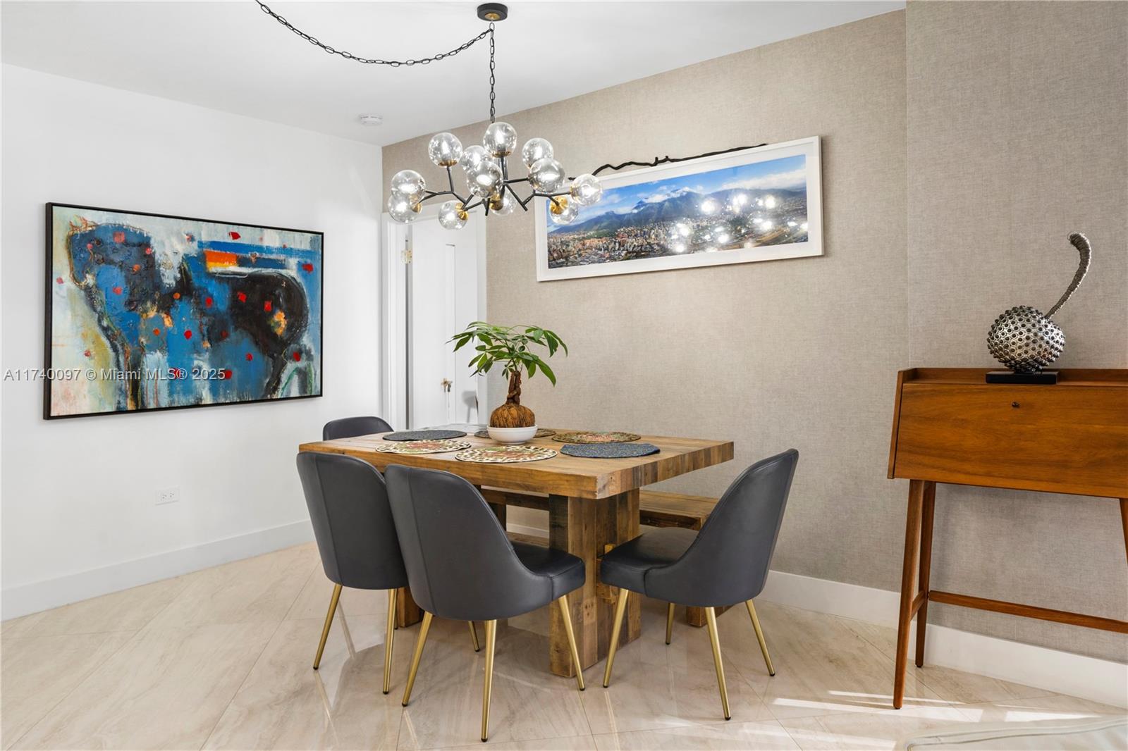COURVOISIER COURTS CONDO - Residential
