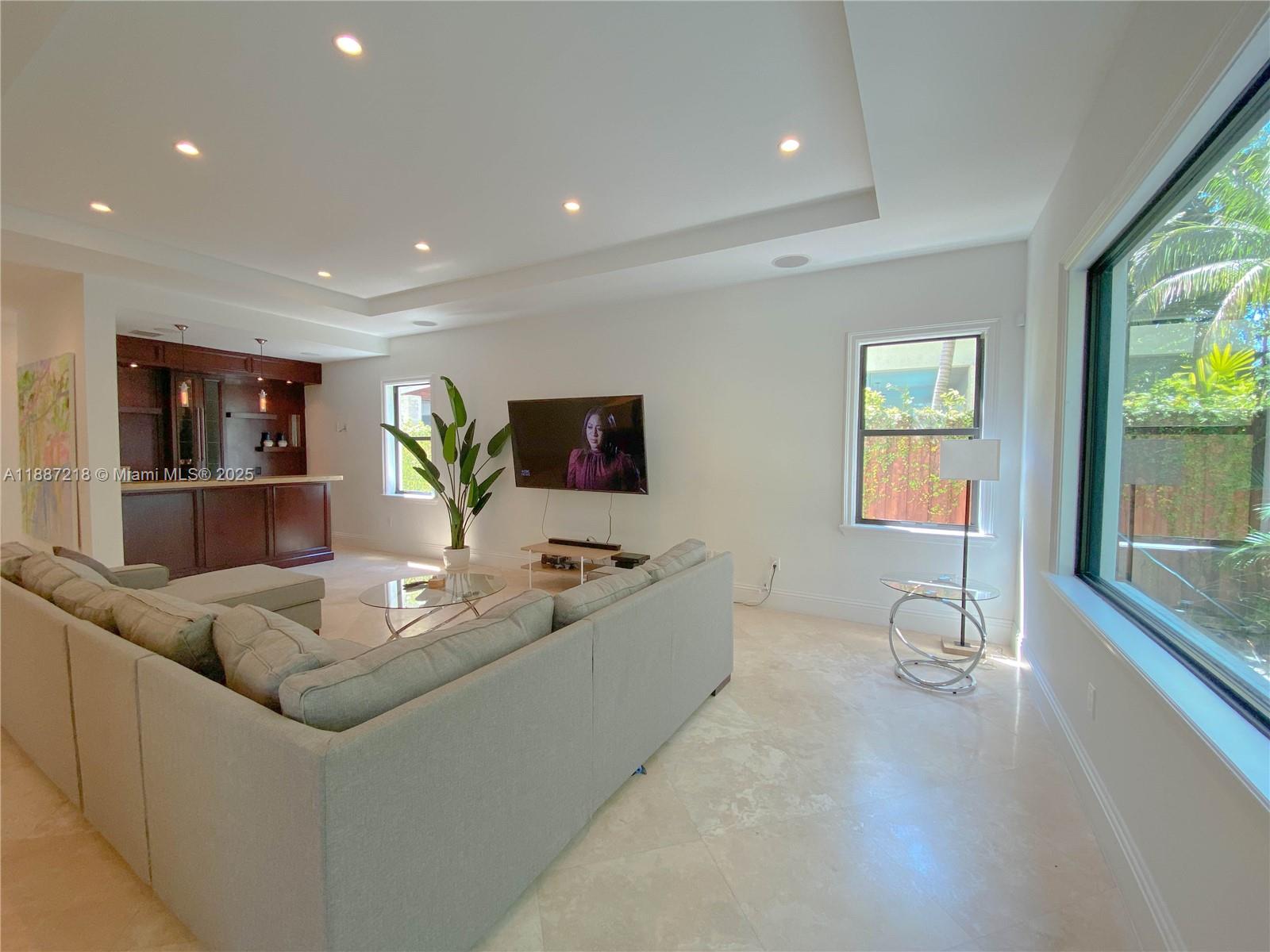 TRAPP ESTATES - Residential Lease
