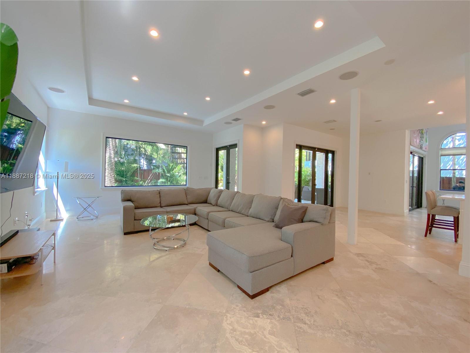 TRAPP ESTATES - Residential Lease