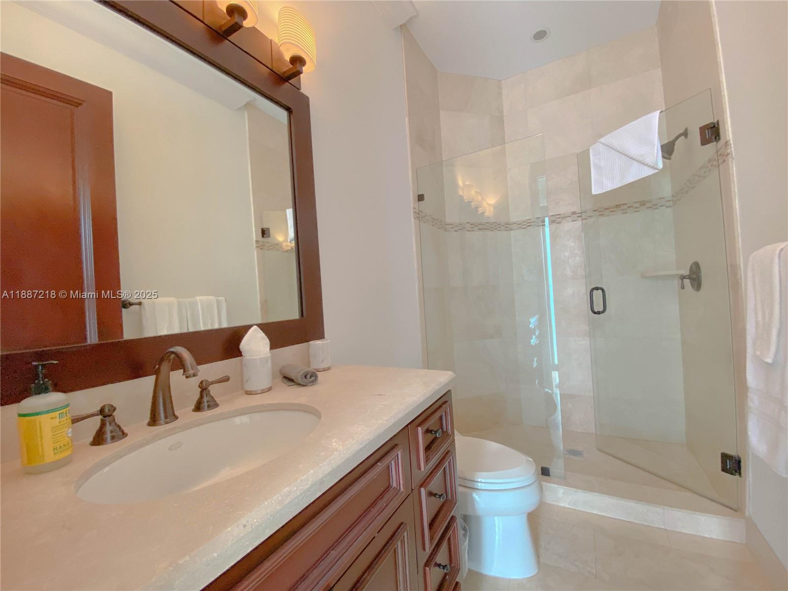 TRAPP ESTATES - Residential Lease