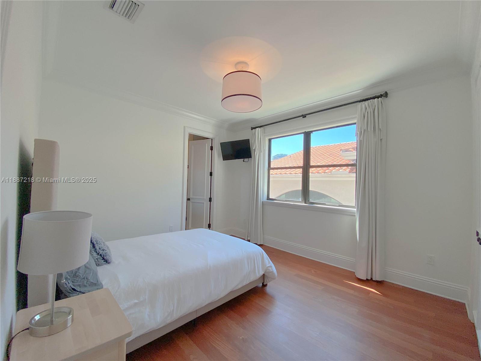 TRAPP ESTATES - Residential Lease