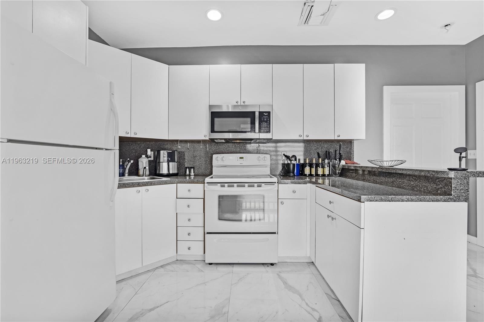 FLA FRUIT LANDS CO - Residential