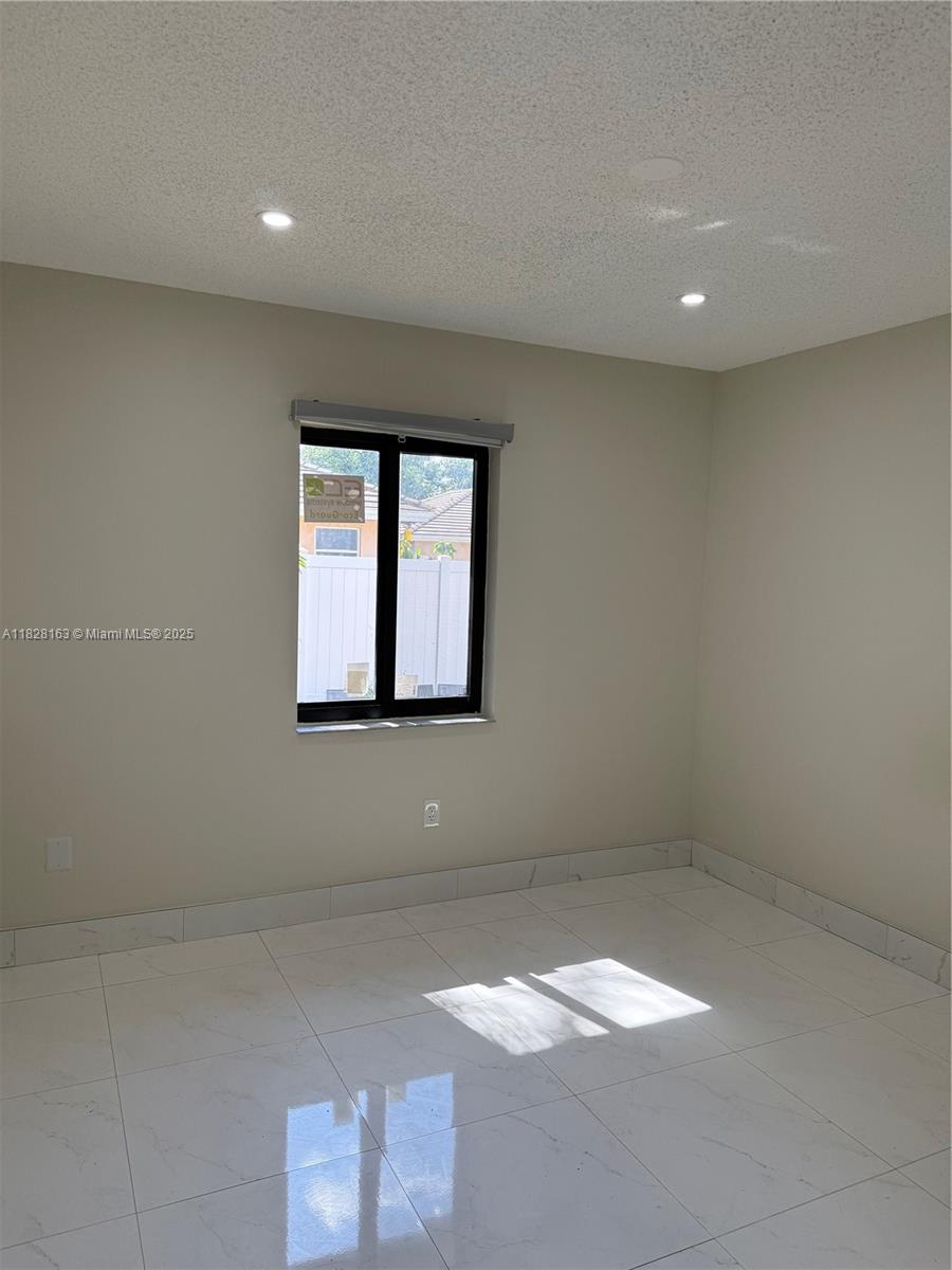 ANDRADE SUB - Residential