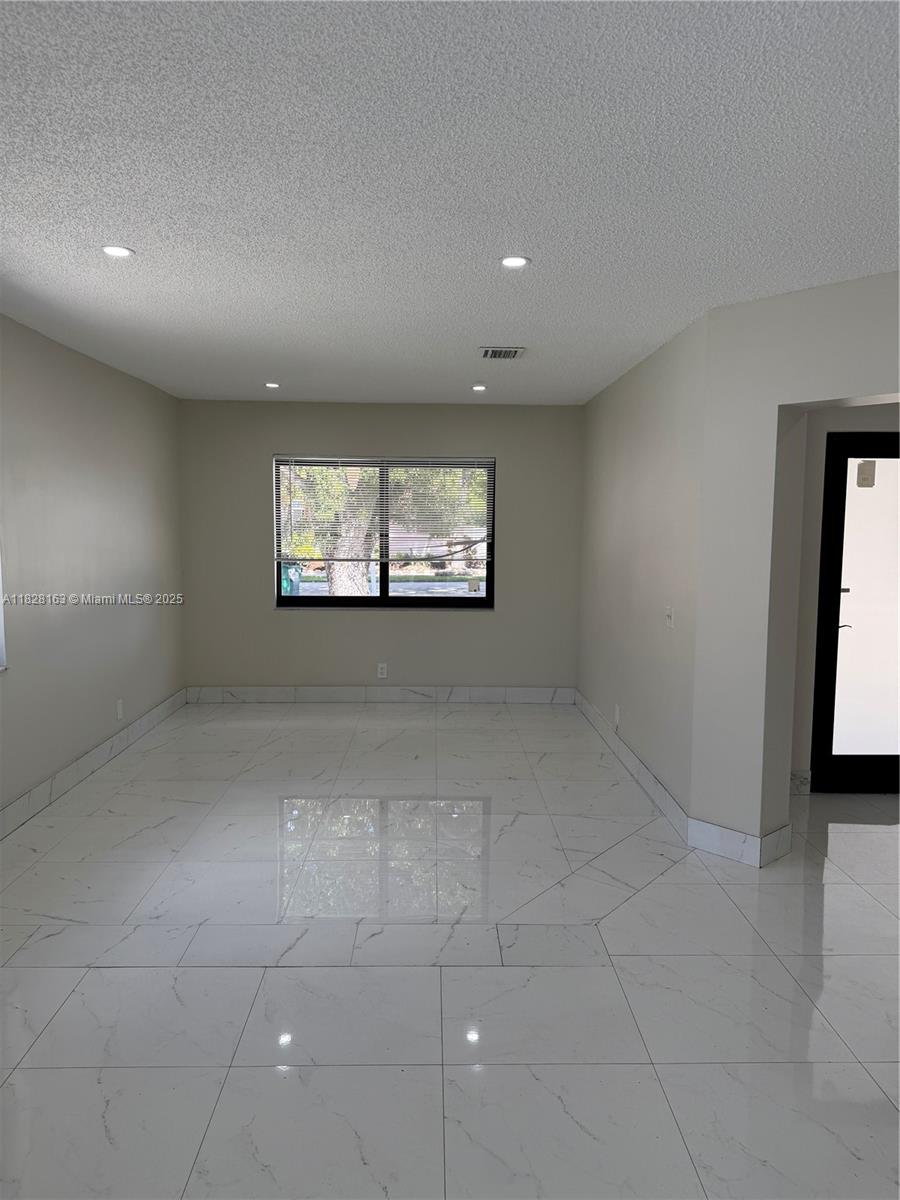 ANDRADE SUB - Residential