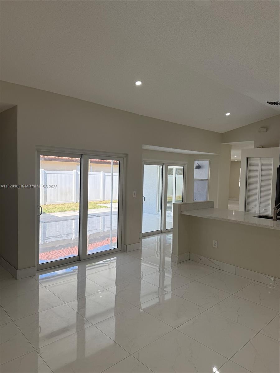 ANDRADE SUB - Residential