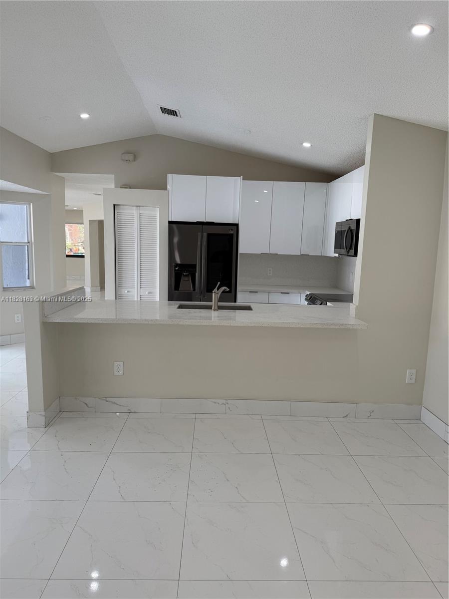 ANDRADE SUB - Residential