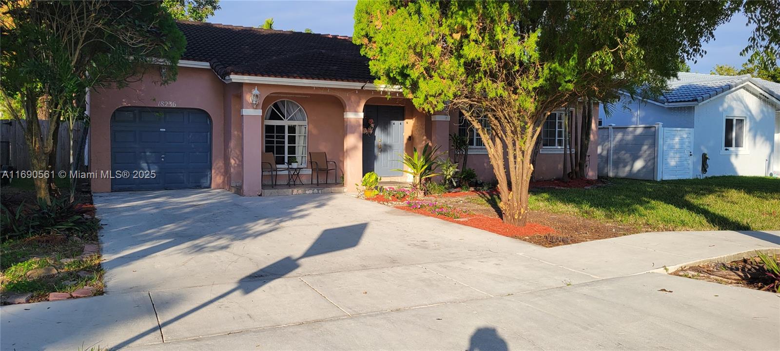 Single-story living is large with four bedrooms, two bathrooms and a family, you will be living with ease. Outside, slide open the patio door for al fresco experiences, just beyond the Large kitchen, there is no homeowners' association