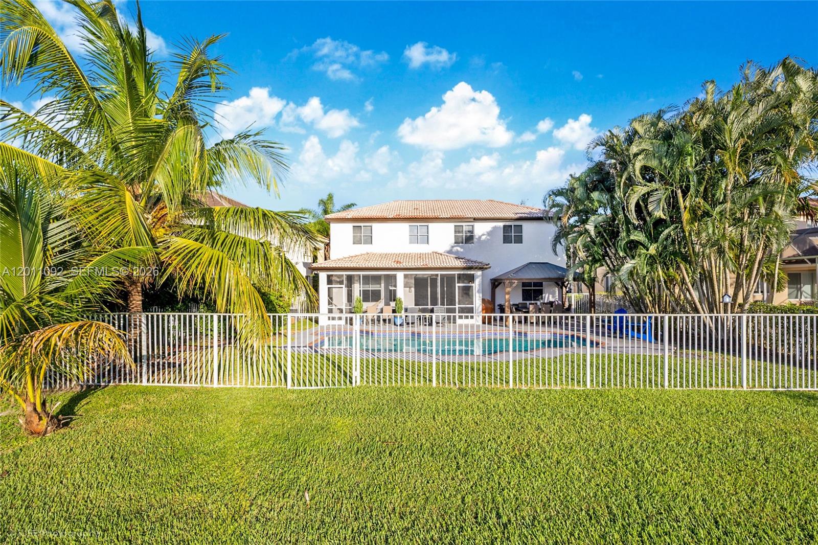 THE RIDGES - Residential