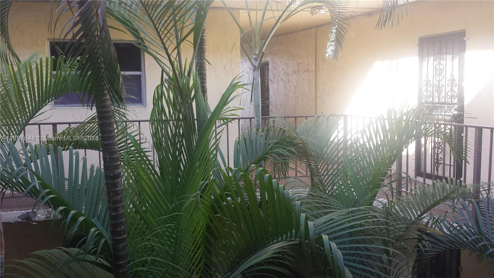 CAPRI GARDENS CONDO - Residential