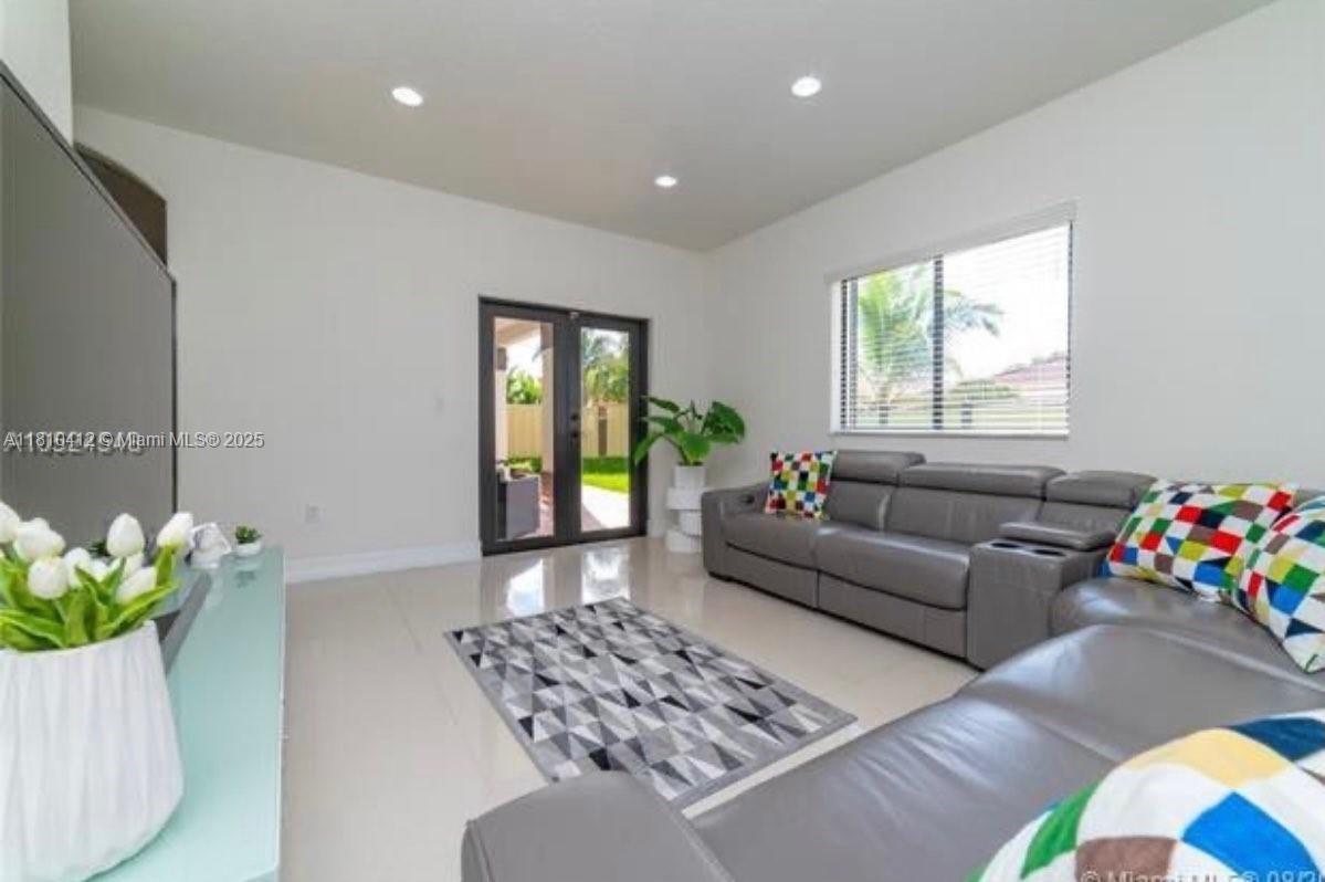 OAKLAND SUBDIVISION - Residential