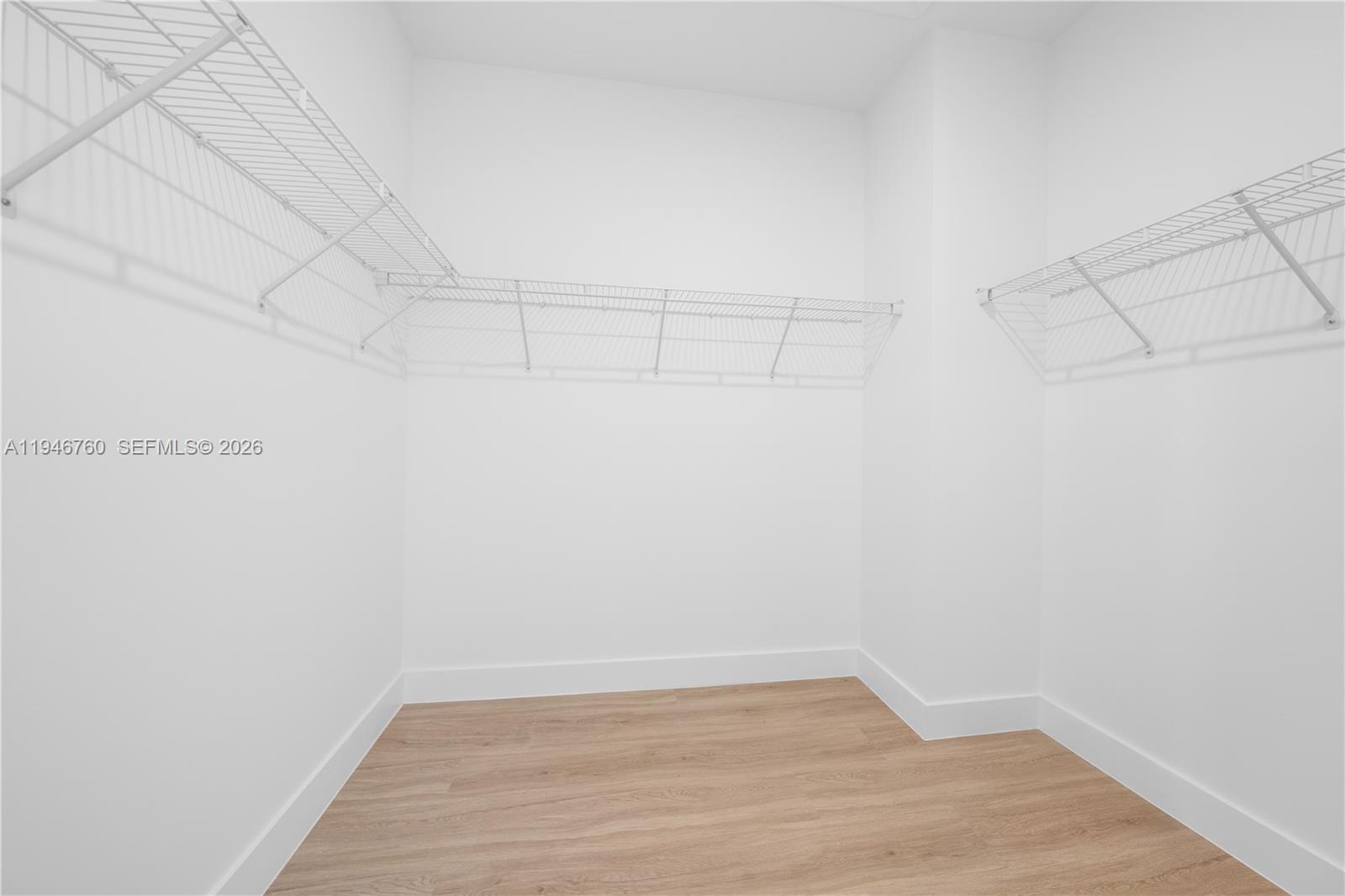 CENTURY PARK SQUARE - Residential