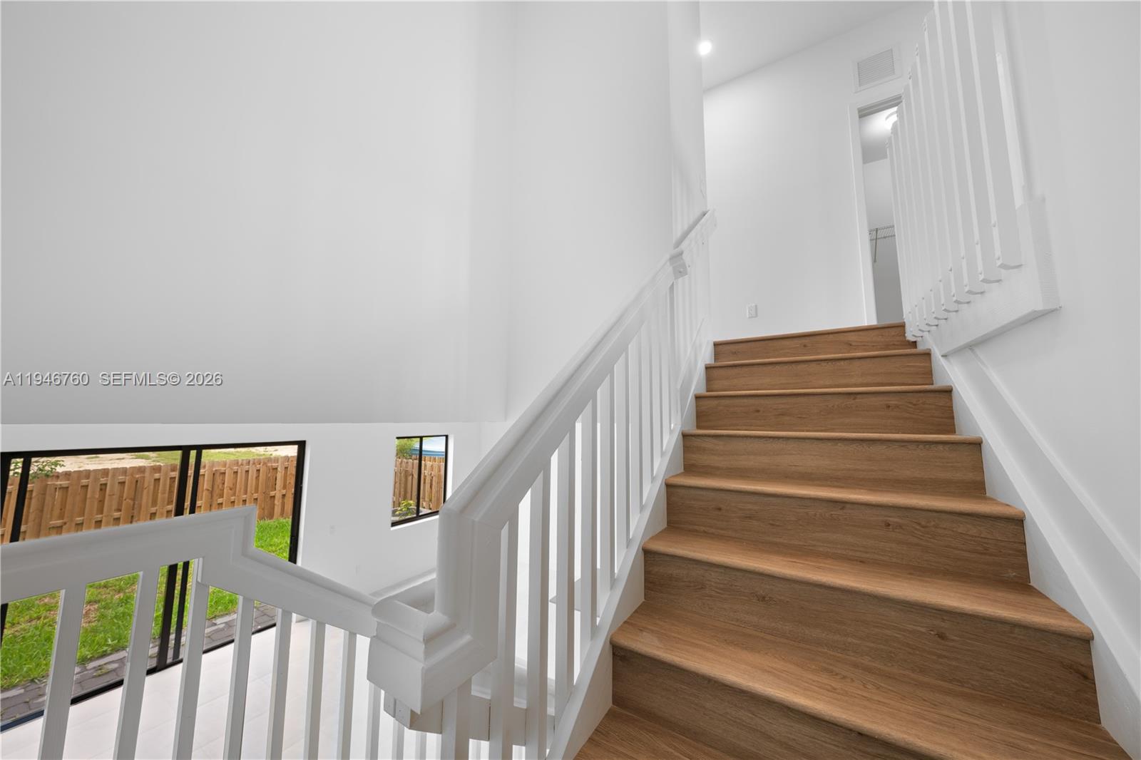 CENTURY PARK SQUARE - Residential