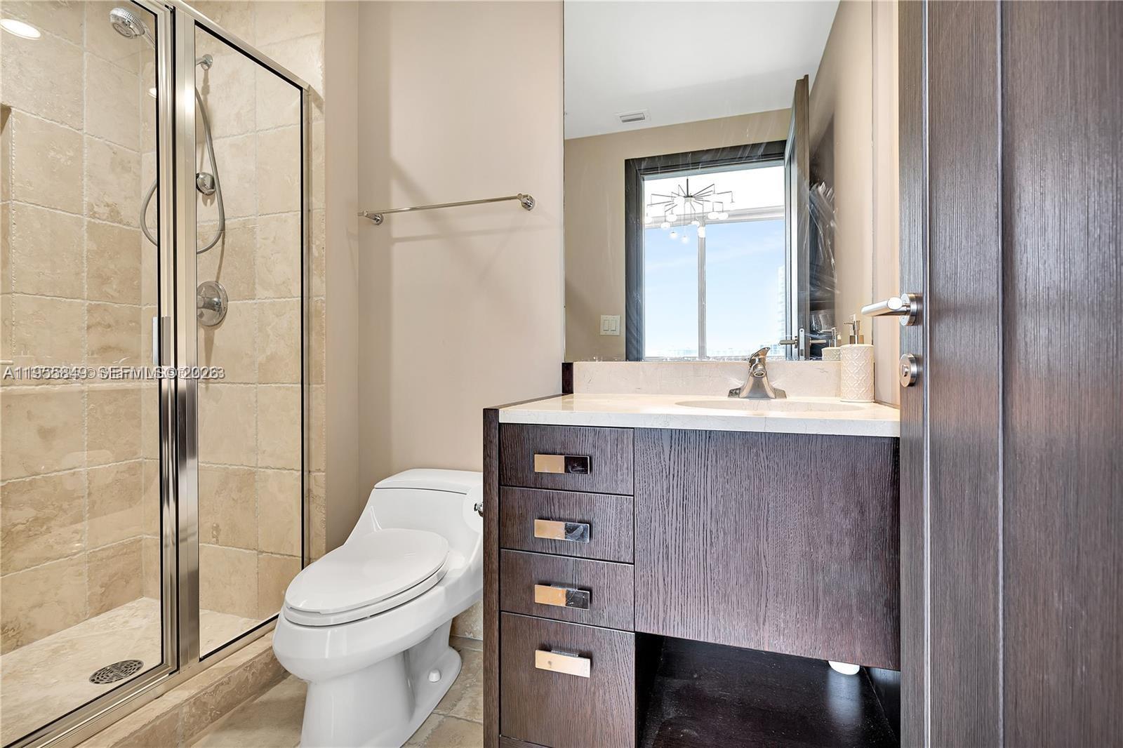 TRUMP ROYALE CONDO - Residential