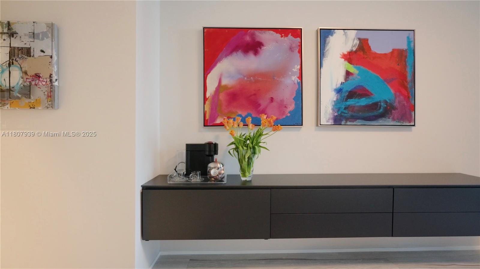 ONE THOUSAND MUSEUM CONDO - Residential