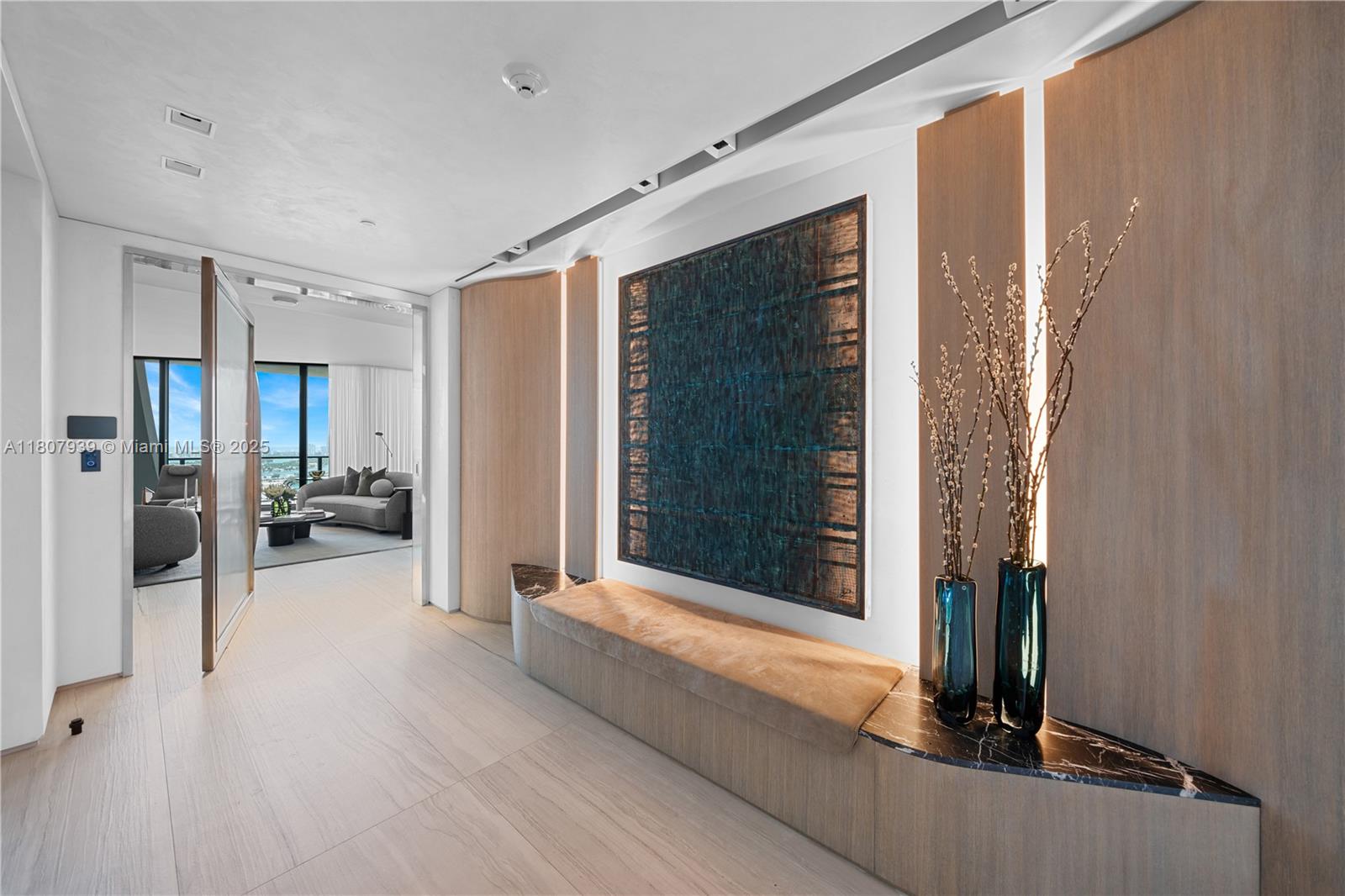 ONE THOUSAND MUSEUM CONDO - Residential