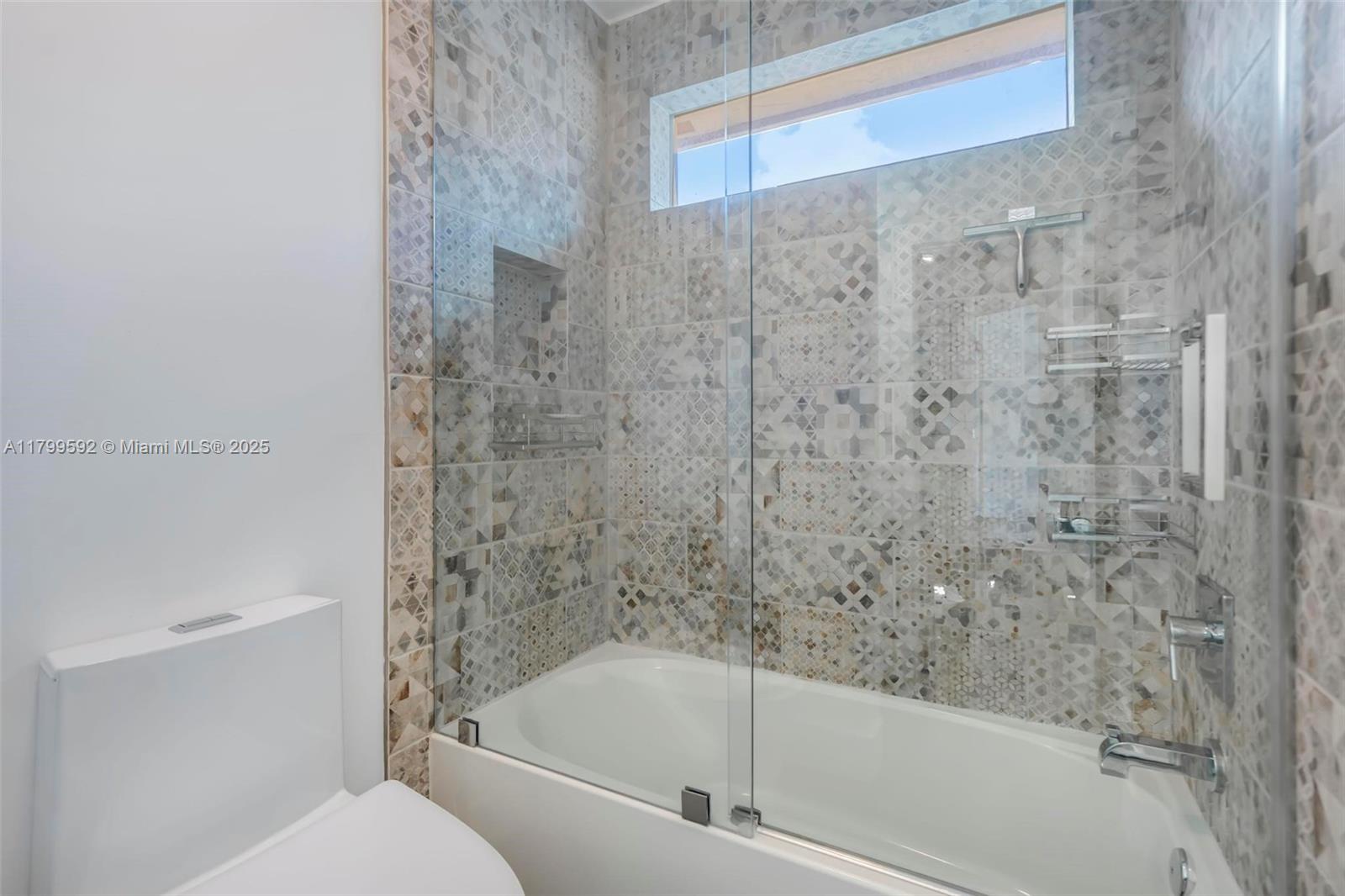 COLONY PRESERVE PUD - Residential Lease