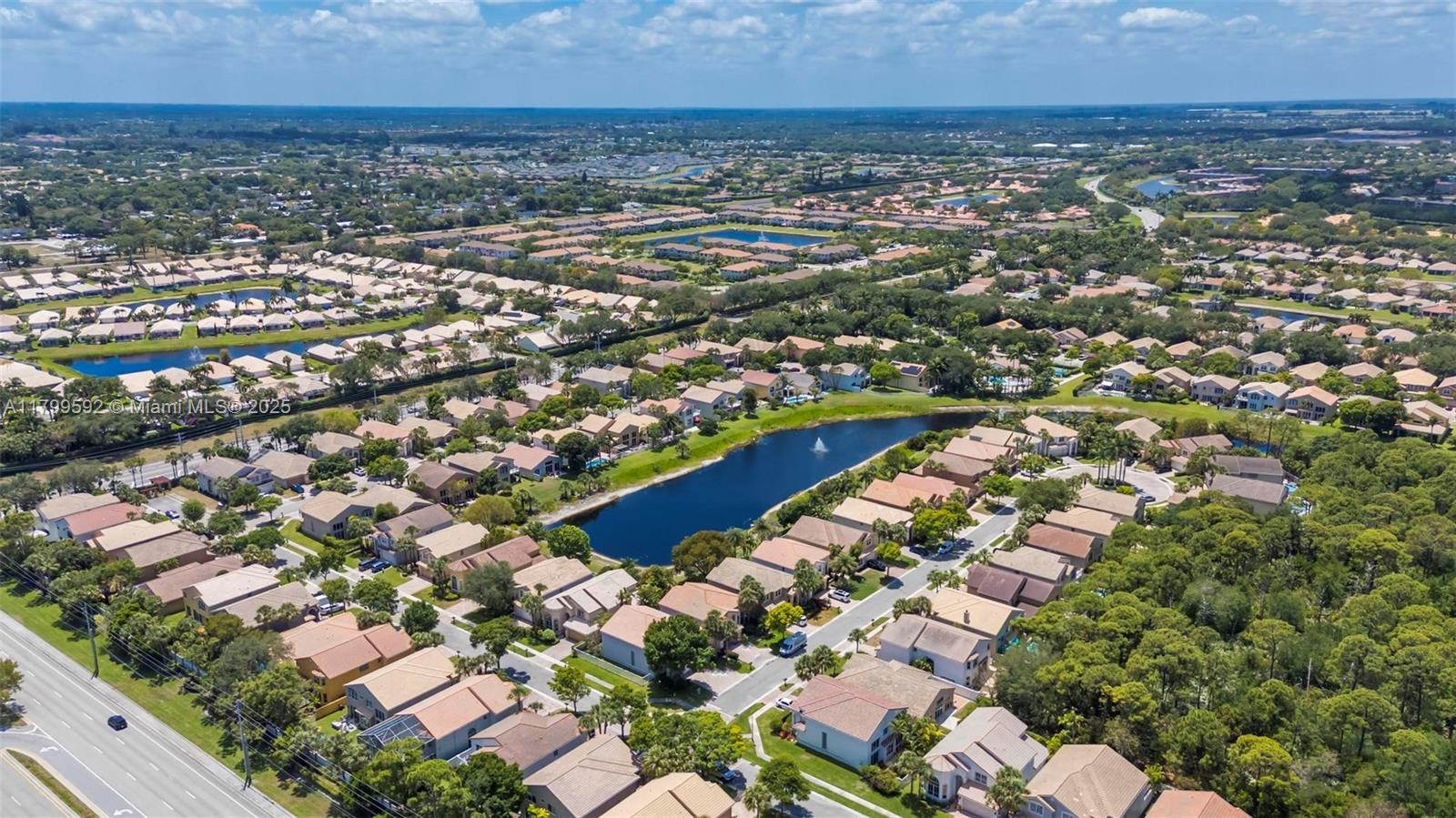 COLONY PRESERVE PUD - Residential Lease