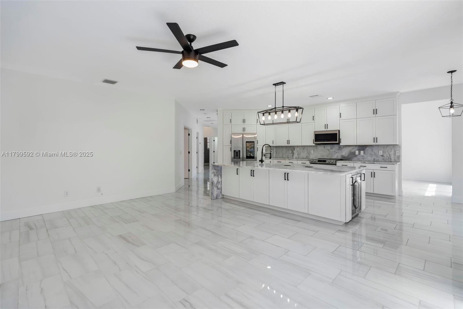 COLONY PRESERVE PUD - Residential Lease