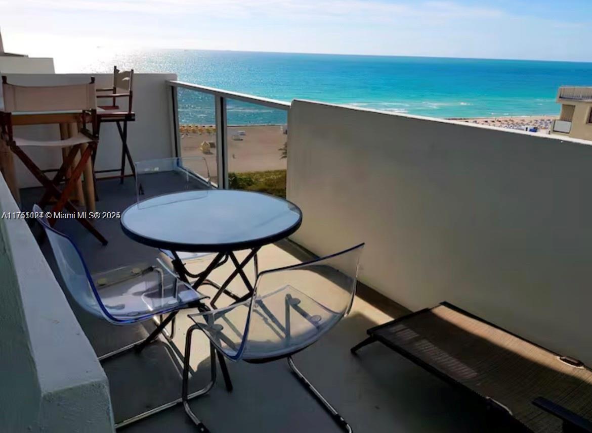 100 Lincoln Rd 1136