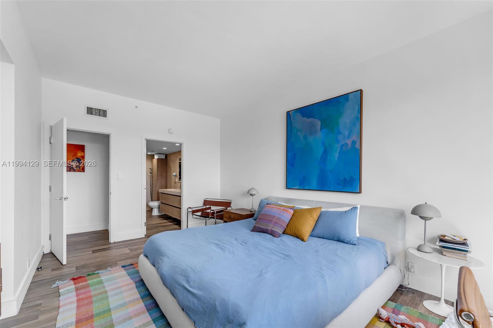 THE EMERALDBAY @ KEY COLO - Residential