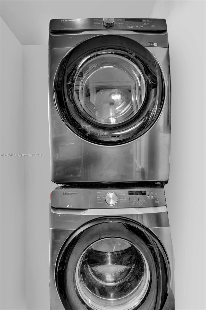 BILTMORE PK - Residential