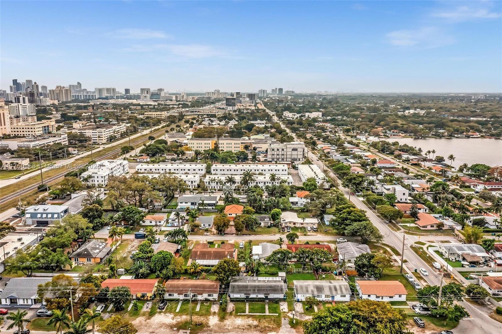 BILTMORE PK - Residential