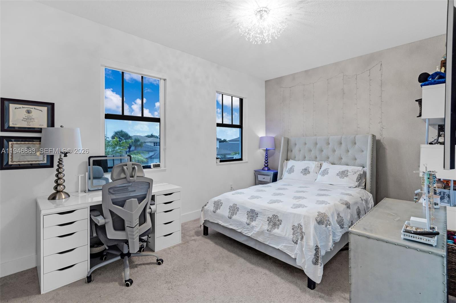 TUSCAN ISLES - Residential