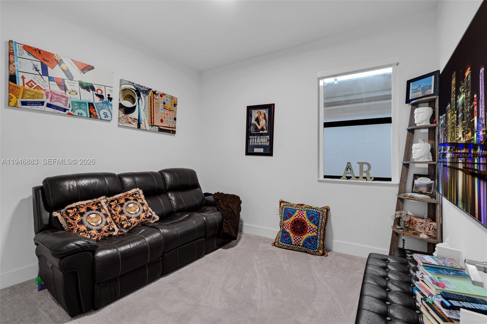 TUSCAN ISLES - Residential