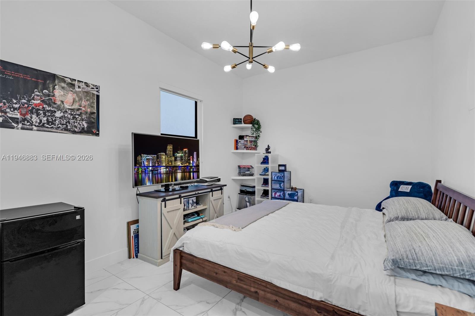 TUSCAN ISLES - Residential