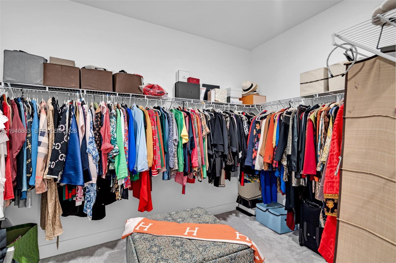 TUSCAN ISLES - Residential