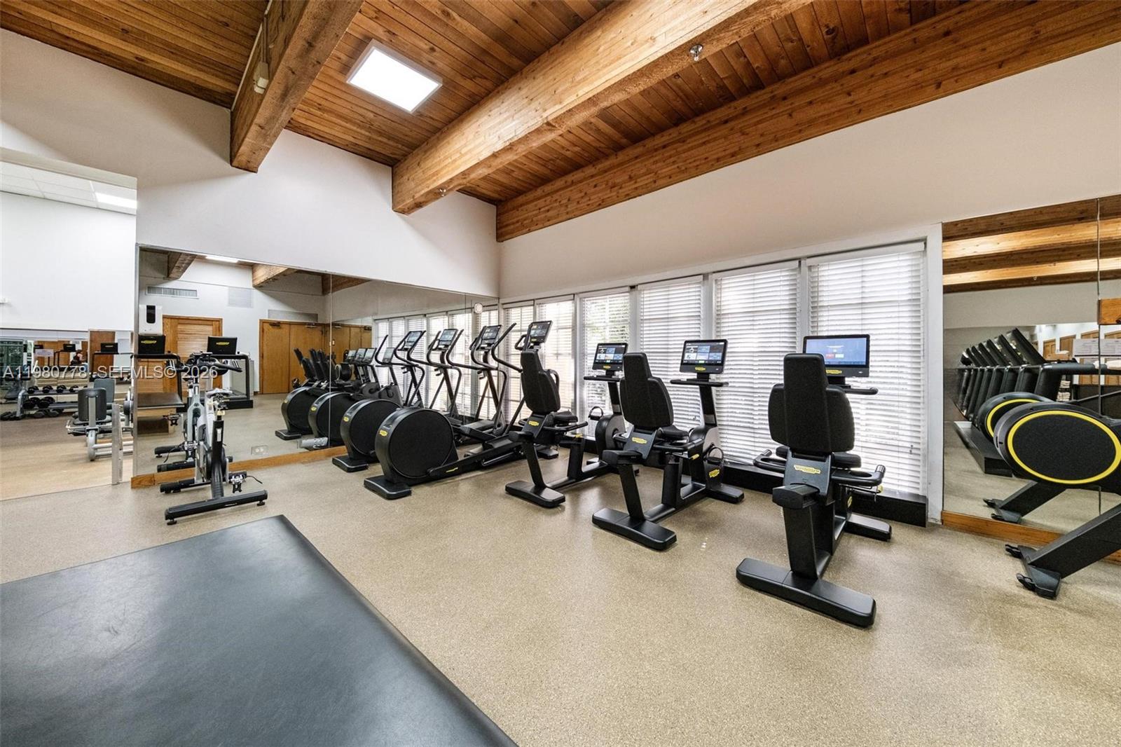 TOWERS OF QUAYSIDE CONDO - Residential Lease