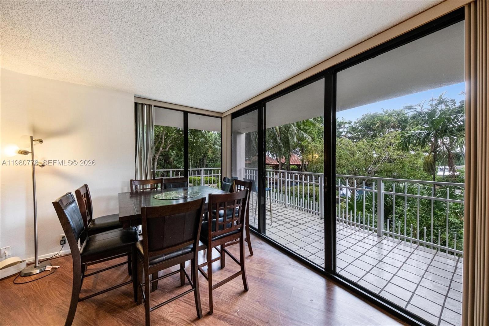 TOWERS OF QUAYSIDE CONDO - Residential Lease